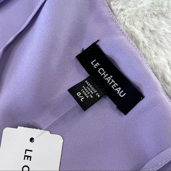 NEW Le Chateau Lavender Ruffled V Neckline Tank Top Blouse Size Large - Picture 2 of 7